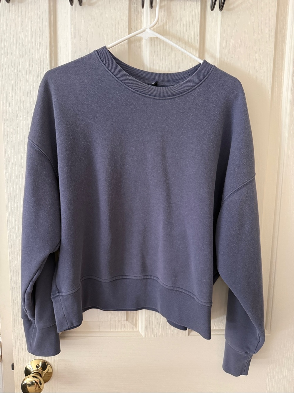Women's Uniqlo Crewneck Pullover Sweatshirt - Size L